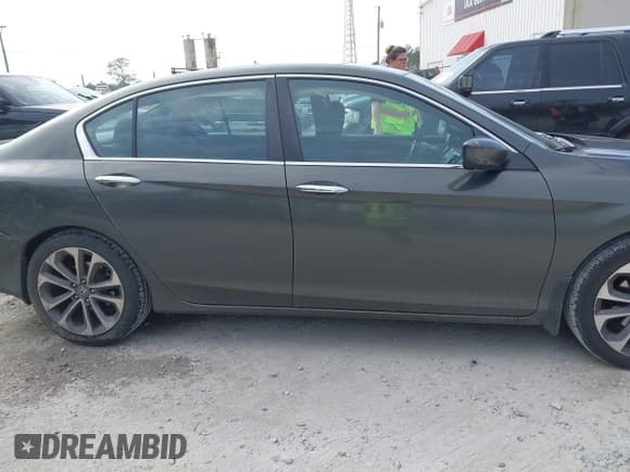 ✅ 2014 Honda Accord Sport • VIN: 1HGCR2F52EA244141 • Лот: 41428543. Опубликован ранее на IAAI с пробегом 314 850 миль. Бесплатный доступ к архиву аукционных продаж из США и подробный отчёт об истории автомобиля на DreamBid. Изображение 13.