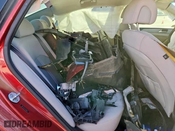 ✅ 2015 Hyundai Sonata SE • VIN: 5NPE24AF3FH156457 • Лот: 91300635. Опубликован ранее на Copart с пробегом Не указан. Бесплатный доступ к архиву аукционных продаж из США и подробный отчёт об истории автомобиля на DreamBid. Изображение 10.