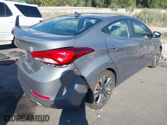 ✅ 2015 Hyundai Elantra Sport • VIN: KMHDH4AH2FU229573 • Lot: 43377487. Listed on IAAI with 118,142 mi. Free auction sales archive from the USA and detailed vehicle history report at DreamBid. Image 4.