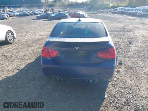 ✅ 2008 BMW 3 Series M3 • VIN: WBSVA93548E041267 • Lot: 43344836. Listed on IAAI with 112,000 mi. Free auction sales archive from the USA and detailed vehicle history report at DreamBid. Image 16.