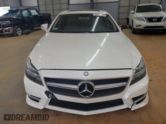 ✅ 2012 Mercedes-Benz CLS 550 • VIN: WDDLJ7DB1CA010670 • Лот: 52570125. Опубликован ранее на Copart с пробегом 103 261 миль. Бесплатный доступ к архиву аукционных продаж из США и подробный отчёт об истории автомобиля на DreamBid. Изображение 5.
