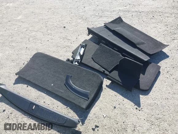 ✅ 2022 Tesla Model X • VIN: 7SAXCAE54NF362277 • Lot: 43643635. Wystawiony na IAAI z przebiegiem 53 073 mil. Bezpłatny archiwum sprzedaży aukcyjnych z USA i szczegółowy raport historii pojazdu na DreamBid. Zdjęcie 12.