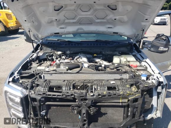 ✅ 2024 Ford F-250 XL • VIN: 1FT8W2BT1REE79226 • Лот: 71093595. Опубликован ранее на Copart с пробегом 18 832 миль. Бесплатный доступ к архиву аукционных продаж из США и подробный отчёт об истории автомобиля на DreamBid. Изображение 11.