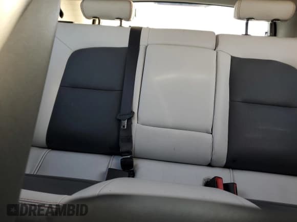 ✅ 2019 Chevrolet Bolt EV Premier • VIN: 1G1FZ6S0XK4106816 • Lot: 48960665. Wystawiony na Copart z przebiegiem 119 267 mil. Bezpłatny archiwum sprzedaży aukcyjnych z USA i szczegółowy raport historii pojazdu na DreamBid. Zdjęcie 10.