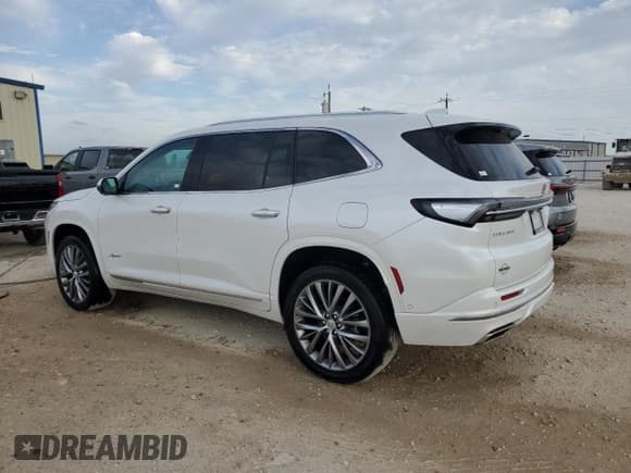 ✅ 2025 Buick Enclave Avenir • VIN: 5GAERCRSXSJ142369 • Лот: 53396795. Опубликован ранее на Copart с пробегом 406 миль. Бесплатный доступ к архиву аукционных продаж из США и подробный отчёт об истории автомобиля на DreamBid. Изображение 2.