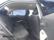 ✅ 2010 Toyota Corolla • VIN: 2T1BU4EE2AC502699 • Lot: 43180771. Wystawiony na IAAI z przebiegiem 169 549 mil. Bezpłatny archiwum sprzedaży aukcyjnych z USA i szczegółowy raport historii pojazdu na DreamBid. Zdjęcie 8.