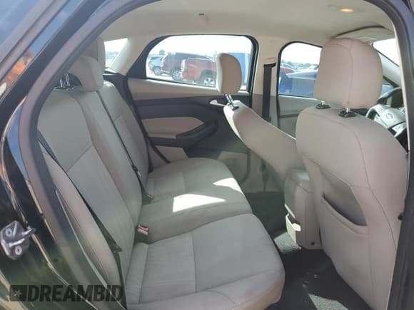 ✅ 2016 Ford Focus SE • VIN: 1FADP3KE0GL257908 • Лот: 89674615. Опубликован ранее на Copart с пробегом 88 705 миль. Бесплатный доступ к архиву аукционных продаж из США и подробный отчёт об истории автомобиля на DreamBid. Изображение 10.