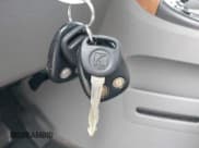 ✅ 2007 Saturn VUE V6 • VIN: 5GZCZ53477S852812 • Lot: 42650658. Wystawiony na IAAI z przebiegiem 123 223 mil. Bezpłatny archiwum sprzedaży aukcyjnych z USA i szczegółowy raport historii pojazdu na DreamBid. Zdjęcie 11.