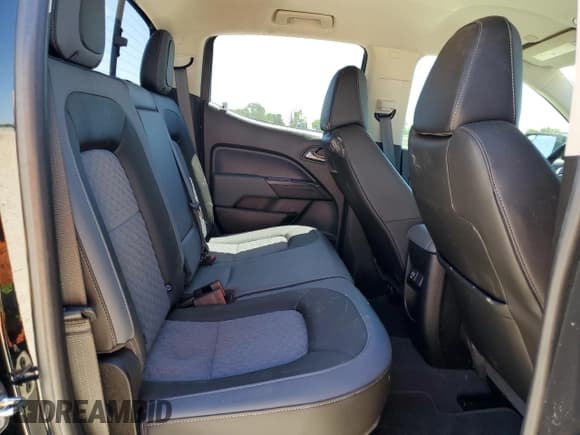 ✅ 2021 Chevrolet Colorado 2WD Z71 • VIN: 1GCGSDEN1M1227685 • Лот: 53321485. Опубликован ранее на Copart с пробегом 40 180 миль. Бесплатный доступ к архиву аукционных продаж из США и подробный отчёт об истории автомобиля на DreamBid. Изображение 10.