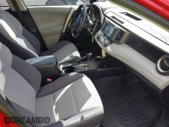 ✅ 2013 Toyota RAV4 XLE • VIN: 2T3RFREV3DW106426 • Лот: 43524090. Опубликован ранее на IAAI с пробегом 123 901 миль. Бесплатный доступ к архиву аукционных продаж из США и подробный отчёт об истории автомобиля на DreamBid. Изображение 5.