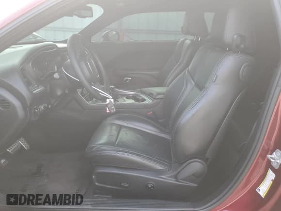 ✅ 2018 Dodge Challenger SXT Plus • VIN: 2C3CDZAG8JH246443 • Lot: 58020184. Wystawiony na Copart z przebiegiem 80 251 mil. Bezpłatny archiwum sprzedaży aukcyjnych z USA i szczegółowy raport historii pojazdu na DreamBid. Zdjęcie 7.