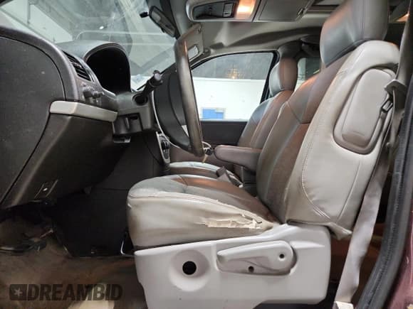 ✅ 2008 Pontiac Montana • VIN: 1GMDV23W28D187868 • Lot: 82373325. Wystawiony na Copart z przebiegiem 226 897 mil. Bezpłatny archiwum sprzedaży aukcyjnych z USA i szczegółowy raport historii pojazdu na DreamBid. Zdjęcie 7.