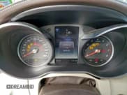 ✅ 2015 Mercedes-Benz C 300 Luxury • VIN: 55SWF4KBXFU040559 • Lot: 93189365. Wystawiony na Copart z przebiegiem 84 530 mil. Bezpłatny archiwum sprzedaży aukcyjnych z USA i szczegółowy raport historii pojazdu na DreamBid. Zdjęcie 9.