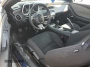 ✅ 2010 Chevrolet Camaro LS • VIN: 2G1FE1EV9A9221425 • Lot: 70538085. Wystawiony na Copart z przebiegiem 145 171 mil. Bezpłatny archiwum sprzedaży aukcyjnych z USA i szczegółowy raport historii pojazdu na DreamBid. Zdjęcie 8.