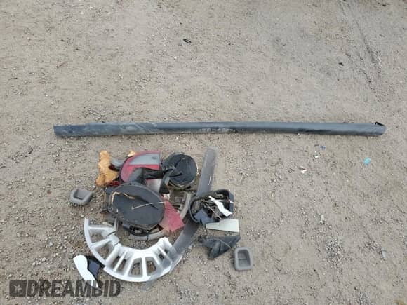 2003 Chevrolet Malibu z VIN 1G1ND52J23M611862, wystawiony jako Copart lot #78361104 z przebiegiem Nie podano mil oraz Szkoda całkowita • Salvage title. Historia ofert i sprzedaży dostępna na DreamBid. Obrazek 14.