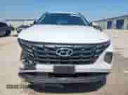2023 Hyundai Tucson SEL z VIN 5NMJBCAE1PH259102, wystawiony jako Copart lot #71931035 z przebiegiem 50 181 mil mil oraz Czysty tytuł • Clean title. Historia ofert i sprzedaży dostępna na DreamBid. Obrazek 5.