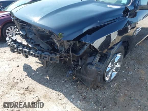 2019 Ram 1500 Tradesman with VIN 1C6RR7FG3KS582586, listed as a IAAI auction lot 42373353 with 68,457 mi miles and . Bid and sale history available at DreamBid. Image 19.