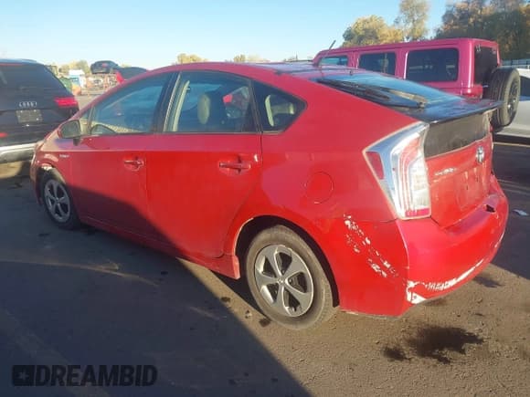 ✅ 2013 Toyota Prius Three • VIN: JTDKN3DU9D1631063 • Lot: 43547160. Listed on IAAI with 320,716 mi. Free auction sales archive from the USA and detailed vehicle history report at DreamBid. Image 3.