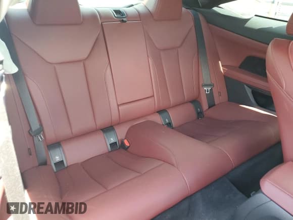 ✅ 2022 BMW 4 Series 430i • VIN: WBA53AP02NCJ83946 • Lot: 61433115. Listed on Copart with 56,572 mi. Free auction sales archive from the USA and detailed vehicle history report at DreamBid. Image 10.