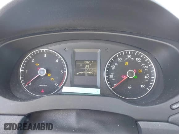 ✅ 2014 Volkswagen Jetta TDI w/Premium/Nav • VIN: 3VWLL7AJXEM382611 • Lot: 41609335. Listed on IAAI with 120,000 mi. Free auction sales archive from the USA and detailed vehicle history report at DreamBid. Image 7.