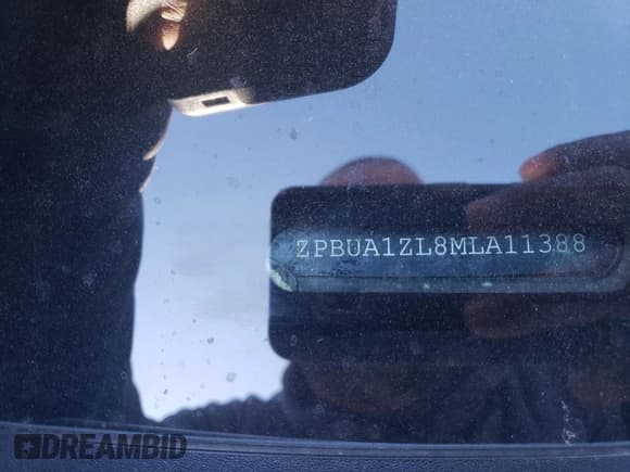 ✅ 2021 Lamborghini Urus • VIN: ZPBUA1ZL8MLA11388 • Lot: 81306374. Listed on Copart with 30,219 mi. Free auction sales archive from the USA and detailed vehicle history report at DreamBid. Image 12.