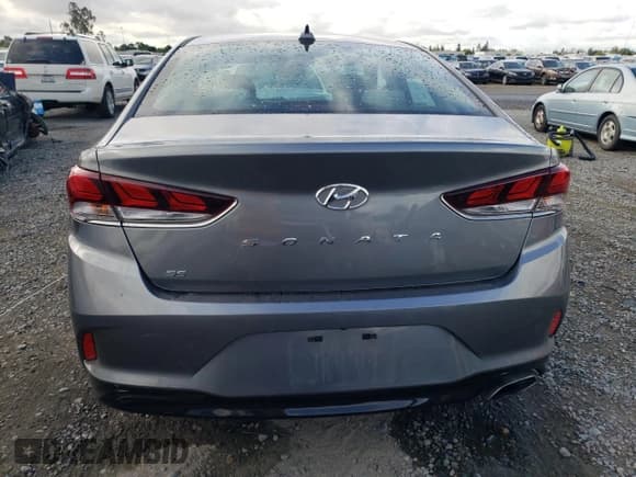 ✅ 2018 Hyundai Sonata SE • VIN: 5NPE24AF0JH694123 • Лот: 50900683. Опубликован ранее на Copart с пробегом 78 320 миль. Бесплатный доступ к архиву аукционных продаж из США и подробный отчёт об истории автомобиля на DreamBid. Изображение 6.