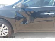 ✅ 2018 Nissan Sentra S • VIN: 3N1AB7AP1JY332736 • Lot: 42863212. Wystawiony na IAAI z przebiegiem 225 094 mil. Bezpłatny archiwum sprzedaży aukcyjnych z USA i szczegółowy raport historii pojazdu na DreamBid. Zdjęcie 6.