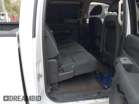 ✅ 2009 GMC Sierra 1500 • VIN: 3GTEC23C59G110579 • Лот: 43771618. Опубликован ранее на IAAI с пробегом 219 818 миль. Бесплатный доступ к архиву аукционных продаж из США и подробный отчёт об истории автомобиля на DreamBid. Изображение 8.