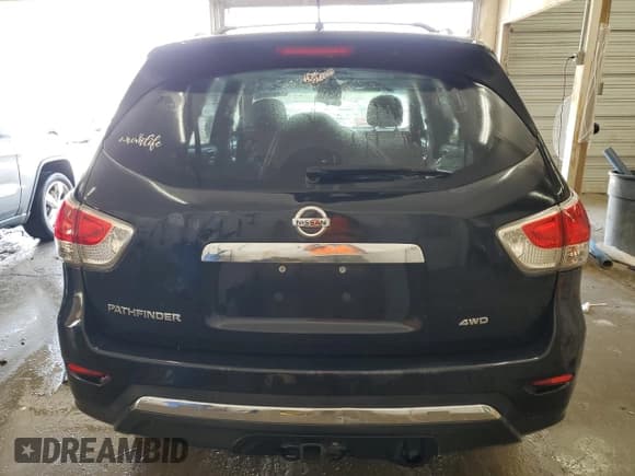 ✅ 2015 Nissan Pathfinder Platinum • VIN: 5N1AR2MM3FC653279 • Lot: 65352805. Wystawiony na Copart z przebiegiem 145 309 mil. Bezpłatny archiwum sprzedaży aukcyjnych z USA i szczegółowy raport historii pojazdu na DreamBid. Zdjęcie 6.