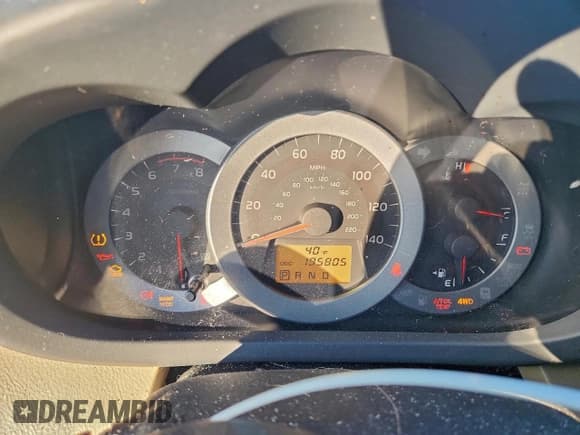 ✅ 2012 Toyota RAV4 • VIN: 2T3BF4DV7CW251618 • Lot: 95095885. Listed on Copart with 195,805 mi. Free auction sales archive from the USA and detailed vehicle history report at DreamBid. Image 9.