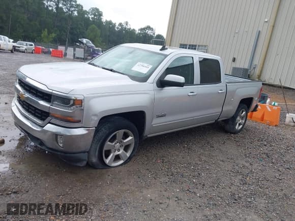 ✅ 2018 Chevrolet Silverado 1500 LT • VIN: 1GCPCREC2JF216332 • Lot: 42790355. Wystawiony na IAAI z przebiegiem 144 218 mil. Bezpłatny archiwum sprzedaży aukcyjnych z USA i szczegółowy raport historii pojazdu na DreamBid. Zdjęcie 2.