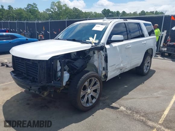 ✅ 2017 Chevrolet Tahoe LT • VIN: 1GNSCBKC4HR288848 • Lot: 42806850. Listed on IAAI with 133,190 mi. Free auction sales archive from the USA and detailed vehicle history report at DreamBid. Image 21.