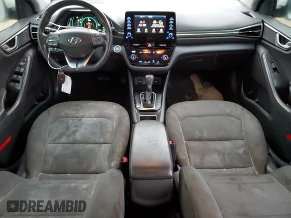 ✅ 2020 Hyundai Ioniq SE • VIN: KMHC75LC8LU195575 • Lot: 81565314. Wystawiony na Copart z przebiegiem 70 577 mil. Bezpłatny archiwum sprzedaży aukcyjnych z USA i szczegółowy raport historii pojazdu na DreamBid. Zdjęcie 8.