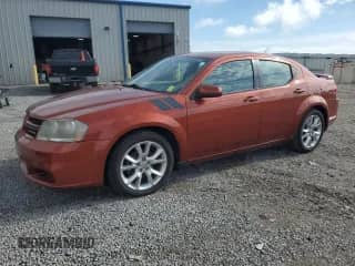 2012 Dodge Avenger R/T z VIN 1C3CDZBG9CN187623, wystawiony jako Copart lot #56198225 z przebiegiem 95 959 mil mil oraz Szkoda całkowita • Salvage title. Historia ofert i sprzedaży dostępna na DreamBid. Obrazek 1.