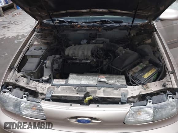 ✅ 1993 Ford Taurus GL • VIN: 1FALP52U1PG153869 • Lot: 43383973. Wystawiony na IAAI z przebiegiem 52 208 mil. Bezpłatny archiwum sprzedaży aukcyjnych z USA i szczegółowy raport historii pojazdu na DreamBid. Zdjęcie 10.