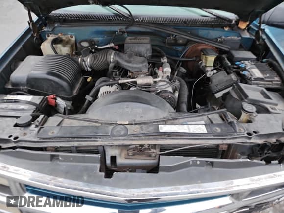 ✅ 1997 Chevrolet Silverado 1500 • VIN: 1GBEK19R4VE163952 • Лот: 93273245. Опубликован ранее на Copart с пробегом 136 497 миль. Бесплатный доступ к архиву аукционных продаж из США и подробный отчёт об истории автомобиля на DreamBid. Изображение 11.