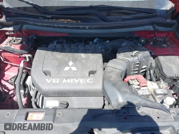 ✅ 2017 Mitsubishi Outlander GT • VIN: JA4JZ4AX7HZ019949 • Лот: 41773532. Опубликован ранее на IAAI с пробегом 83 715 миль. Бесплатный доступ к архиву аукционных продаж из США и подробный отчёт об истории автомобиля на DreamBid. Изображение 10.