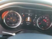 ✅ 2019 Dodge Challenger SXT • VIN: 2C3CDZAG9KH656296 • Lot: 45508854. Wystawiony na Copart z przebiegiem 62 675 mil. Bezpłatny archiwum sprzedaży aukcyjnych z USA i szczegółowy raport historii pojazdu na DreamBid. Zdjęcie 9.