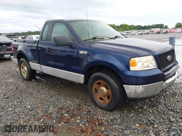 ✅ 2005 Ford F-150 STX • VIN: 1FTRF02W25KE27828 • Лот: 42393073. Опубликован ранее на IAAI с пробегом 460 288 миль. Бесплатный доступ к архиву аукционных продаж из США и подробный отчёт об истории автомобиля на DreamBid. Изображение 1.