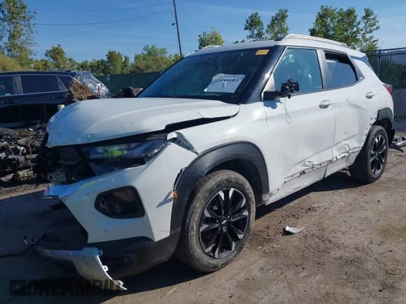 2022 Chevrolet TrailBlazer LT с VIN KL79MPSL4NB027576, выставлен на аукционе IAAI как лот 43213303 с пробегом 88 204 миль миль и . История ставок и продаж доступна на DreamBid. Изображение 18.