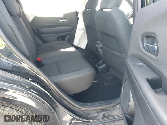 ✅ 2021 Honda HR-V Sport • VIN: 3CZRU6H10MM709049 • Lot: 43425387. Wystawiony na IAAI z przebiegiem 75 744 mil. Bezpłatny archiwum sprzedaży aukcyjnych z USA i szczegółowy raport historii pojazdu na DreamBid. Zdjęcie 8.