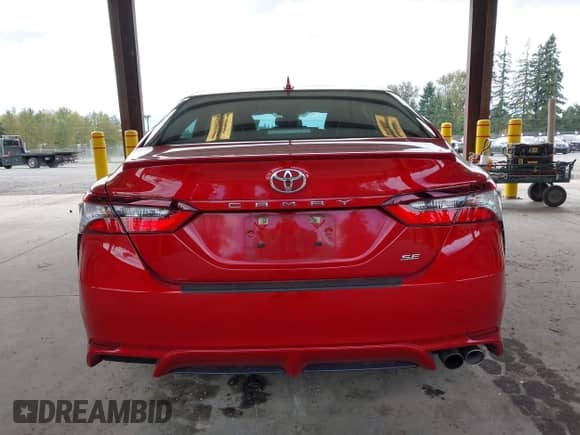 2022 Toyota Camry SE z VIN 4T1T11AK2NU014820, wystawiony jako IAAI lot #43348665 z przebiegiem 91 916 mil mil oraz . Historia ofert i sprzedaży dostępna na DreamBid. Obrazek 16.