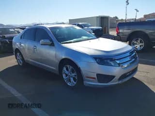 ✅ 2012 Ford Fusion SE • VIN: 3FAHP0HA9CR253758 • Lot: 43560812. Wystawiony na IAAI z przebiegiem 187 578 mil. Bezpłatny archiwum sprzedaży aukcyjnych z USA i szczegółowy raport historii pojazdu na DreamBid. Zdjęcie 1.