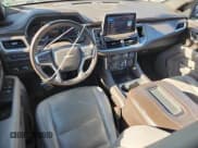 ✅ 2021 Chevrolet Tahoe LS • VIN: 1GNSCMKD8MR272232 • Lot: 91893425. Wystawiony na Copart z przebiegiem 89 093 mil. Bezpłatny archiwum sprzedaży aukcyjnych z USA i szczegółowy raport historii pojazdu na DreamBid. Zdjęcie 8.