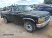 1993 Dodge Dakota with VIN 1B7FL26Y3PS225117, listed as a IAAI auction lot 42587109 with 137,543 mi miles and . Bid and sale history available at DreamBid. Image 1.