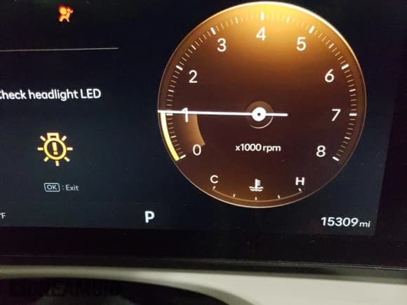 ✅ 2025 Hyundai Tucson SEL Convenience • VIN: 5NMJCCDE5SH464083 • Lot: 86695655. Wystawiony na Copart z przebiegiem 15 309 mil. Bezpłatny archiwum sprzedaży aukcyjnych z USA i szczegółowy raport historii pojazdu na DreamBid. Zdjęcie 9.