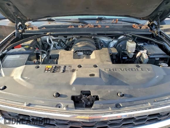 ✅ 2015 Chevrolet Tahoe LT • VIN: 1GNSKBKC2FR687841 • Lot: 95635665. Wystawiony na Copart z przebiegiem 276 813 mil. Bezpłatny archiwum sprzedaży aukcyjnych z USA i szczegółowy raport historii pojazdu na DreamBid. Zdjęcie 12.