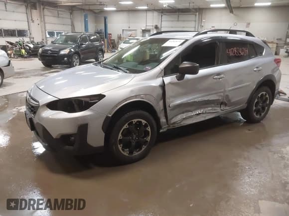 ✅ 2022 Subaru Crosstrek • VIN: JF2GTABCXN8258250 • Лот: 41283634. Опубликован ранее на IAAI с пробегом 56 336 миль. Бесплатный доступ к архиву аукционных продаж из США и подробный отчёт об истории автомобиля на DreamBid. Изображение 19.