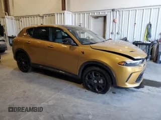 ✅ 2024 Dodge Hornet R/T Plus • VIN: ZACPDFDWXR3A22459 • Lot: 90856775. Listed on Copart with 10,333 mi. Free auction sales archive from the USA and detailed vehicle history report at DreamBid. Image 4.