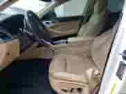 2016 Hyundai Genesis 3.8L z VIN KMHGN4JE0GU107517, wystawiony jako Copart lot #72142564 z przebiegiem 115 744 mil mil oraz Szkoda całkowita • Salvage title. Historia ofert i sprzedaży dostępna na DreamBid. Obrazek 7.